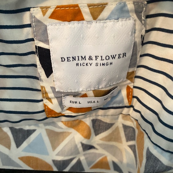 Denim And Flower cubist short sleeve button up - Picture 2 of 2